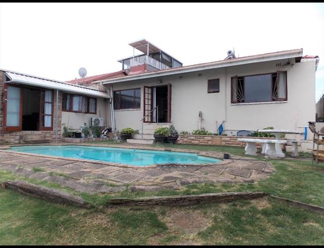3 BEDROOM HOUSE FOR SALE IN BLUFF